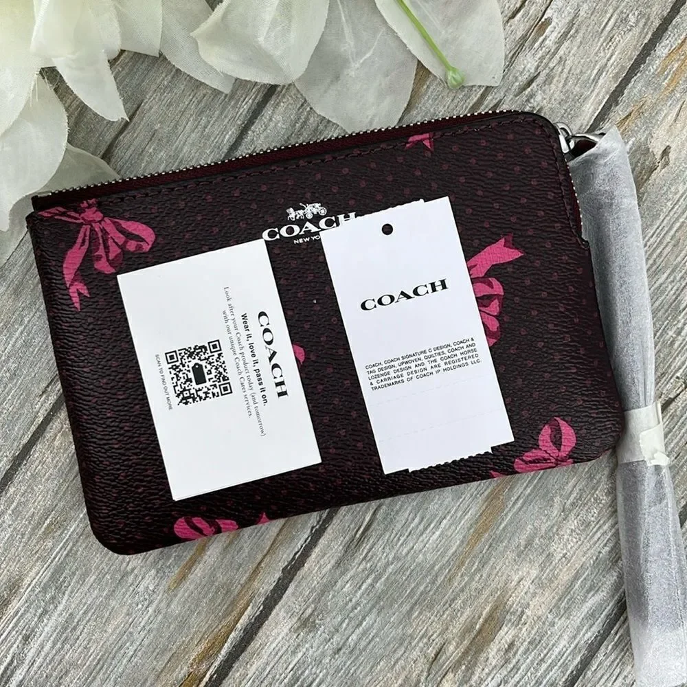 Coach Corner Zip Wristlet In Signature Canvas With Bow Print Bag Wallet Purse